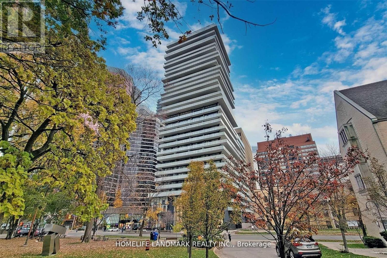 3202 - 57 St. Joseph Street, Toronto, Ontario  M5S 0C5 - Photo 2 - C12796540