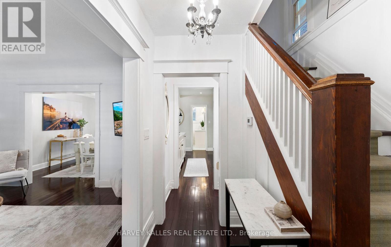 306 Wychwood Avenue, Toronto, Ontario  M6C 2T8 - Photo 3 - C12796550