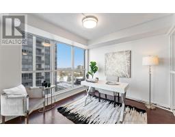 1102 - 18 HOLLYWOOD AVENUE, Toronto, Ontario