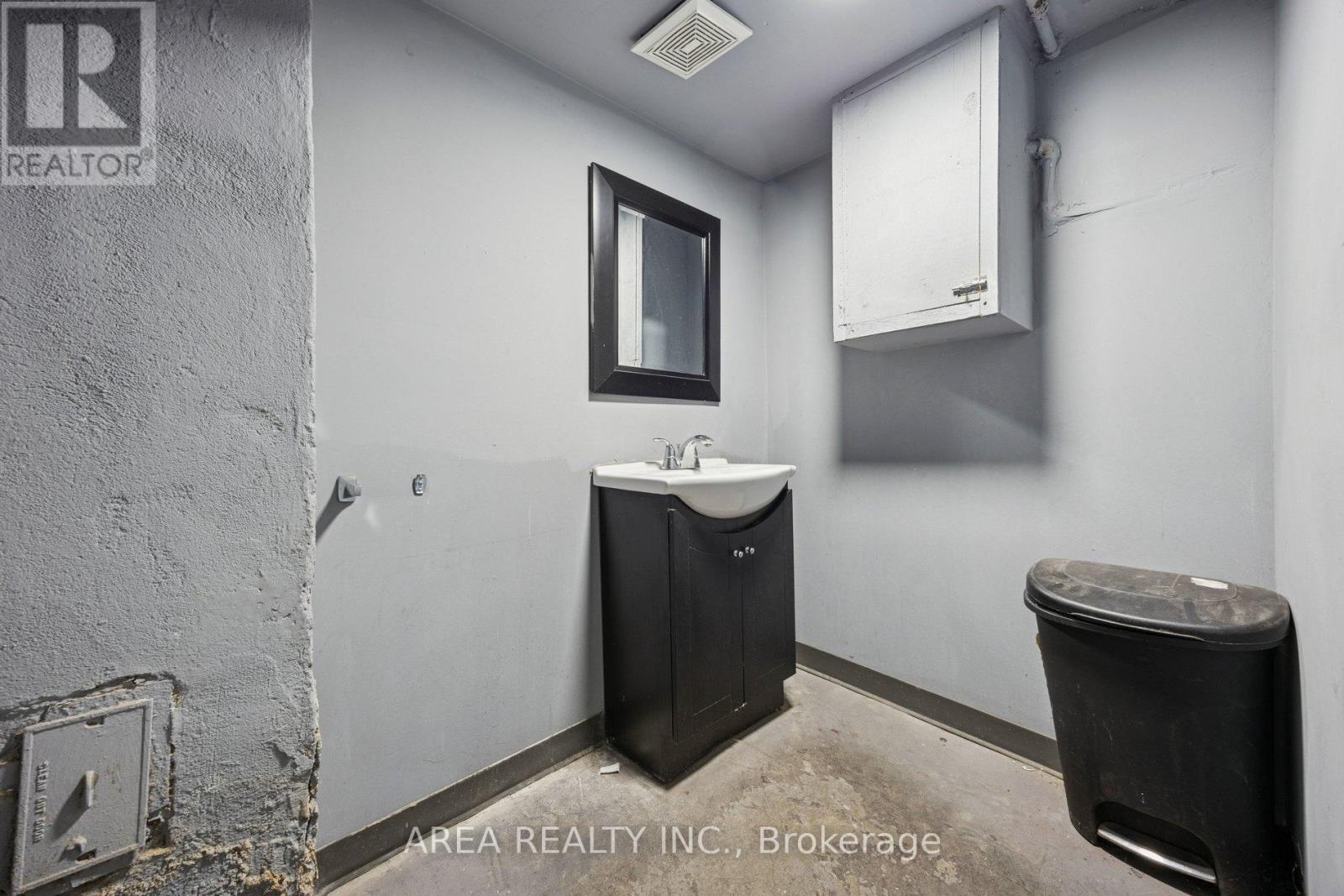 717 Queen Street W, Toronto, Ontario  M6J 1E6 - Photo 14 - C12796576