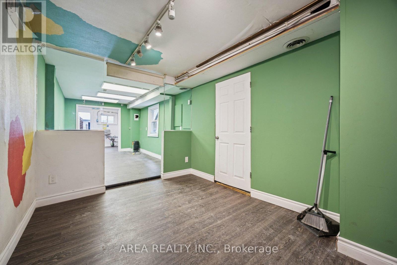 717 Queen Street W, Toronto, Ontario  M6J 1E6 - Photo 35 - C12796576