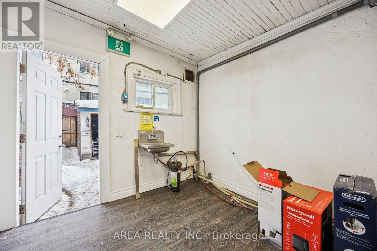 717 Queen Street W, Toronto, Ontario  M6J 1E6 - Photo 38 - C12796576