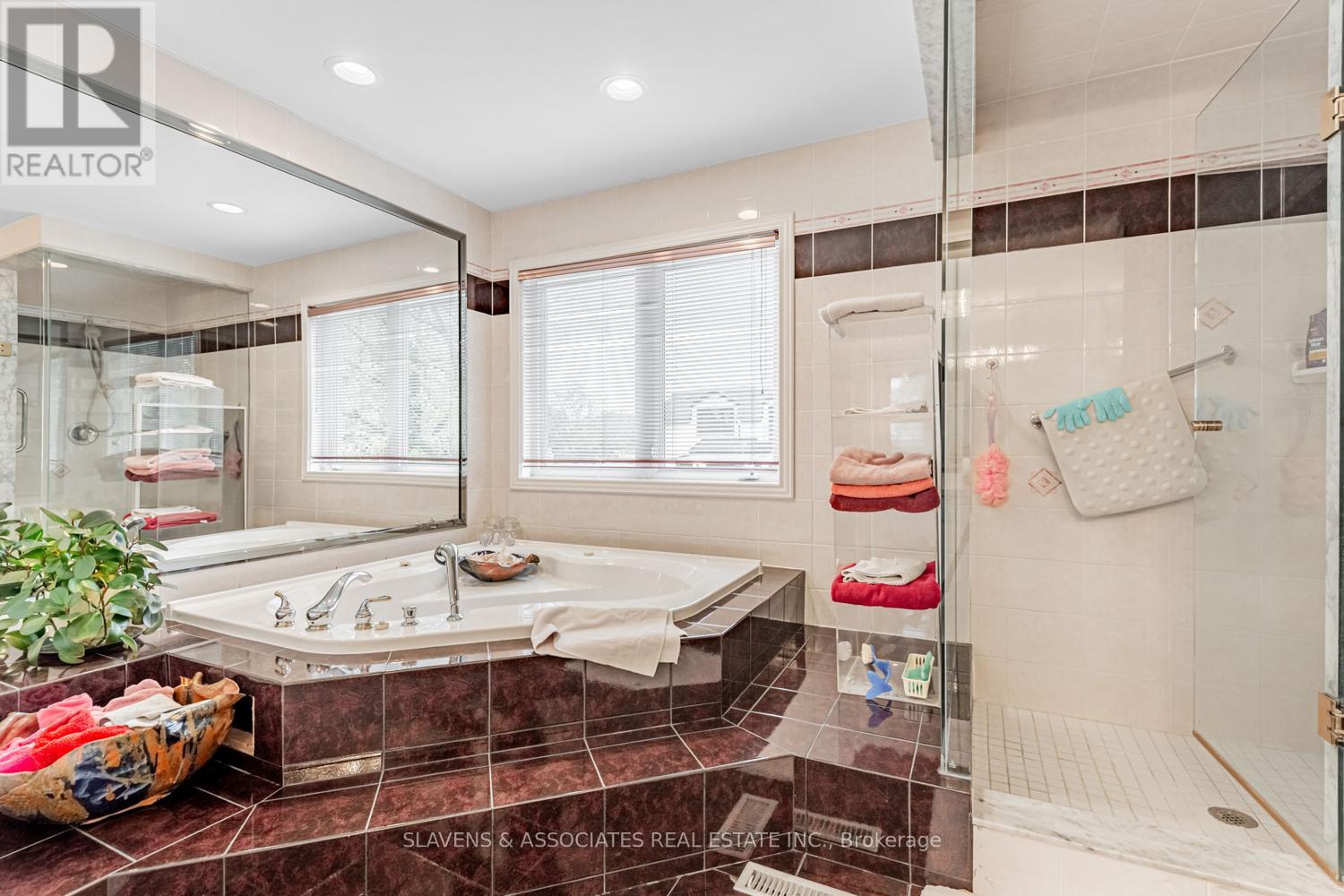221 Pleasant Avenue, Toronto, Ontario  M2M 1M6 - Photo 25 - C12796586