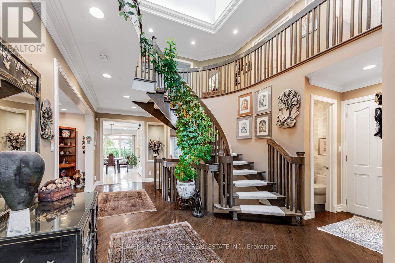 221 Pleasant Avenue, Toronto, Ontario  M2M 1M6 - Photo 4 - C12796586