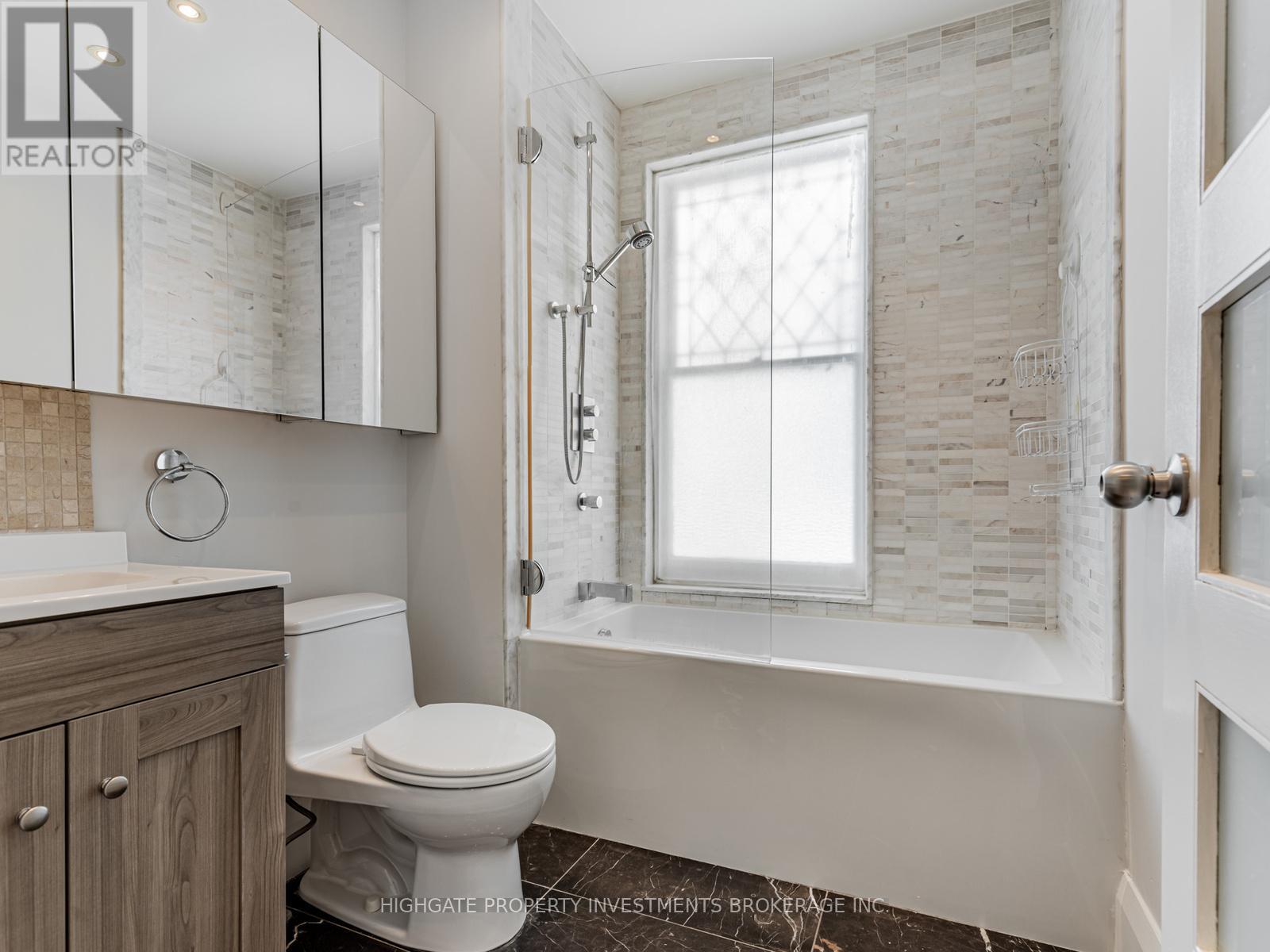 179 Castlefield Avenue, Toronto, Ontario  M4R 1G6 - Photo 21 - C12796598