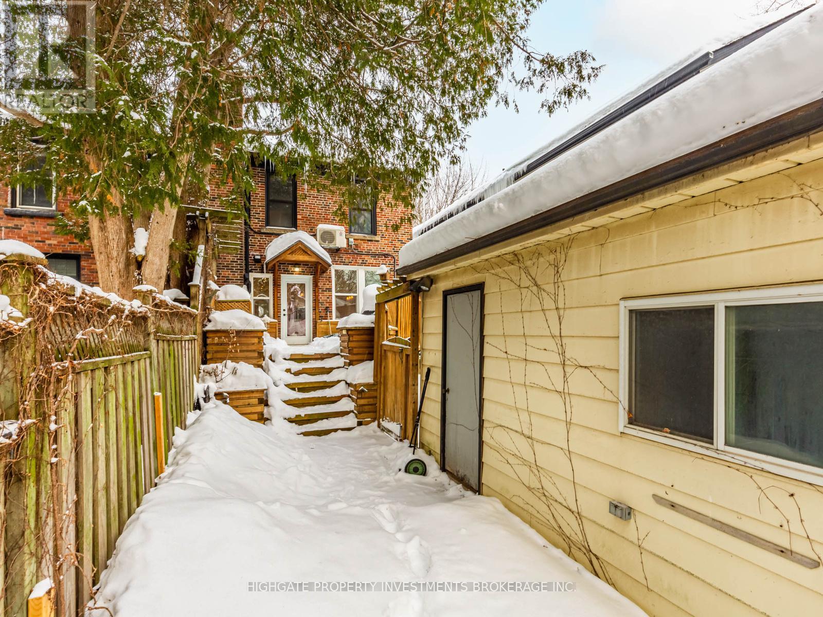 179 Castlefield Avenue, Toronto, Ontario  M4R 1G6 - Photo 32 - C12796598