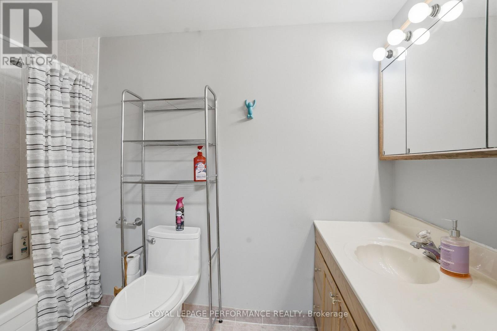 94 - 249 Romulus Private, Ottawa, Ontario K1K 3Y2 - Photo 14 - X12796578