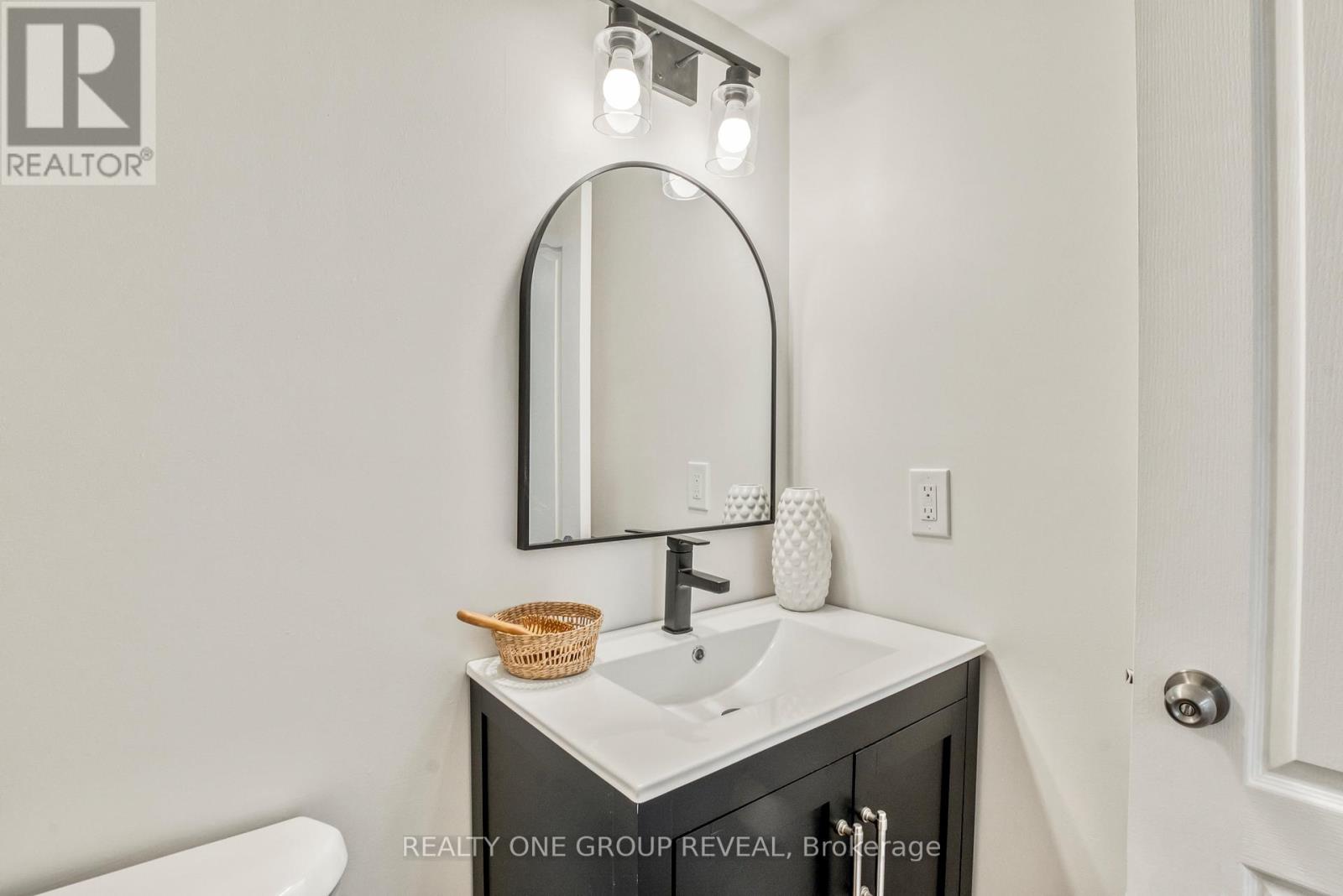 18 Harmer Drive, Clarington, Ontario  L1B 1M5 - Photo 23 - E12796524