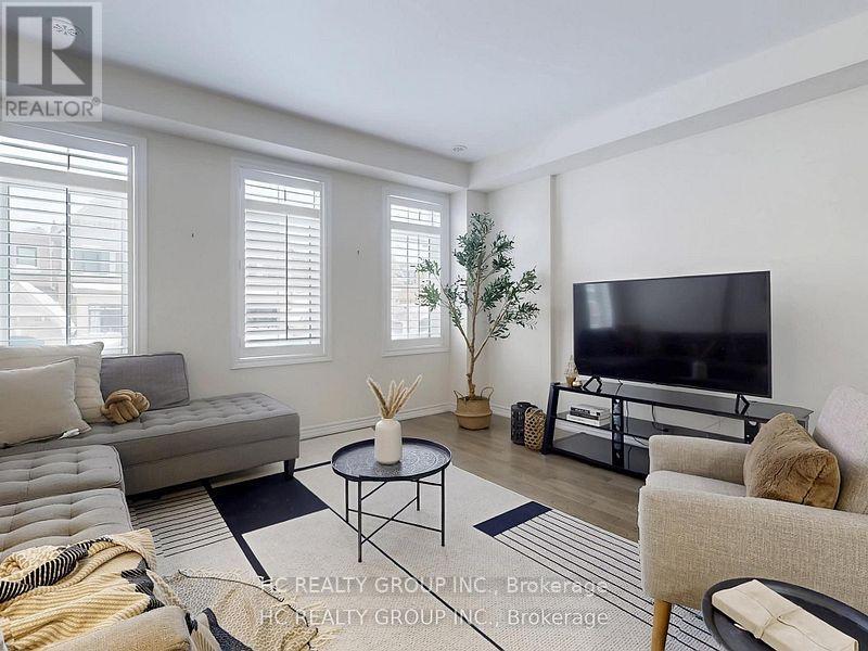 14 Isabella Peach Drive, Markham, Ontario  L6C 0Z1 - Photo 2 - N12796506