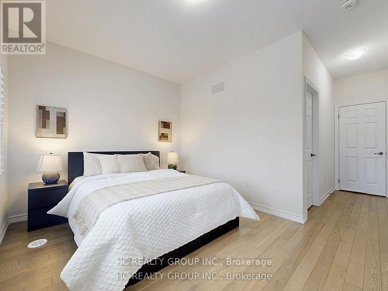 14 Isabella Peach Drive, Markham, Ontario  L6C 0Z1 - Photo 9 - N12796506