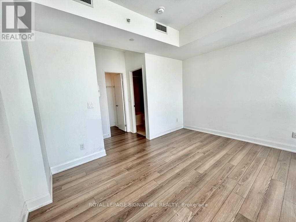 1703 - 2910 Highway 7 Road, Vaughan, Ontario  L4K 0H8 - Photo 12 - N12796566