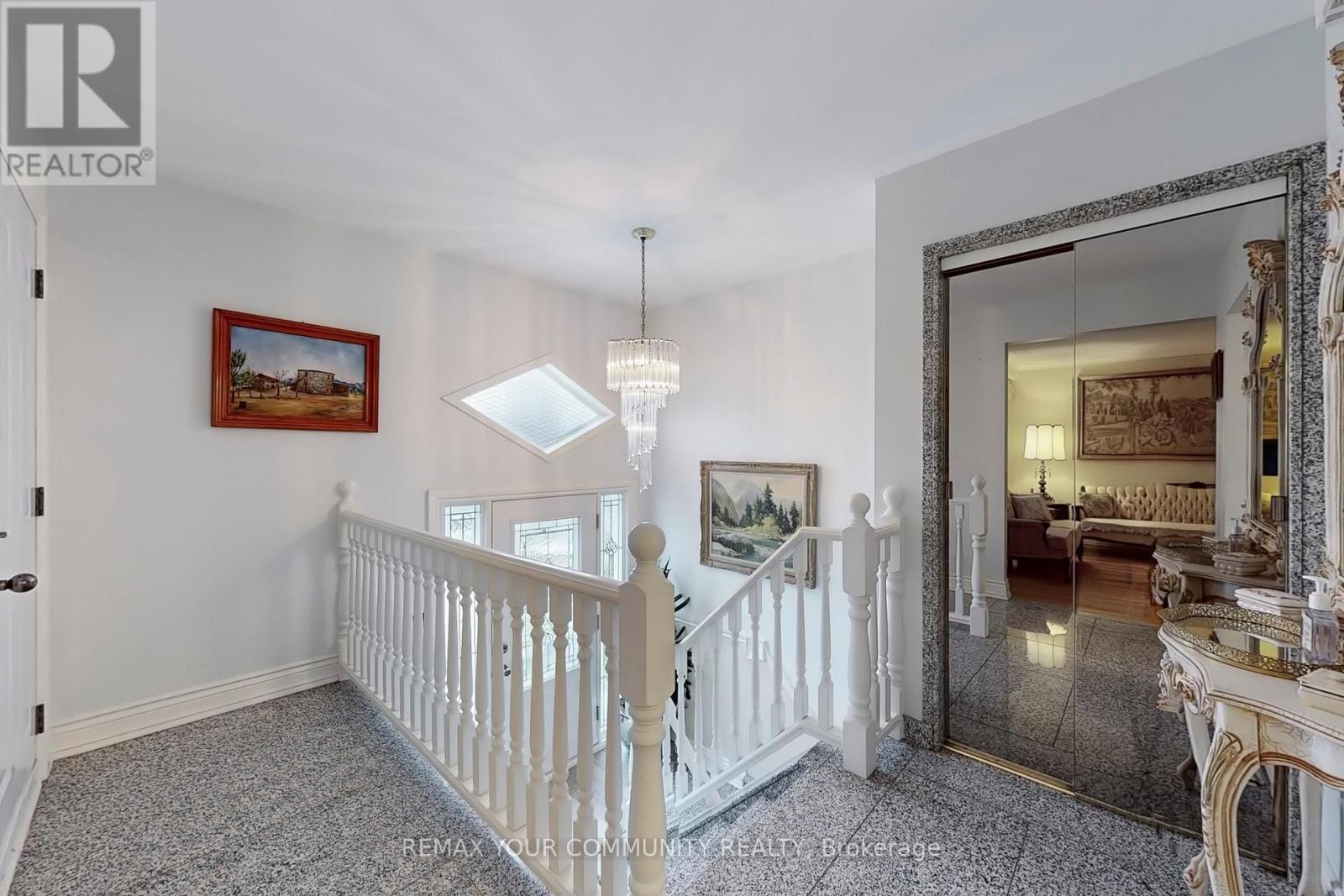 37 Marilyn Place, Vaughan, Ontario  L4L 2C2 - Photo 19 - N12796570