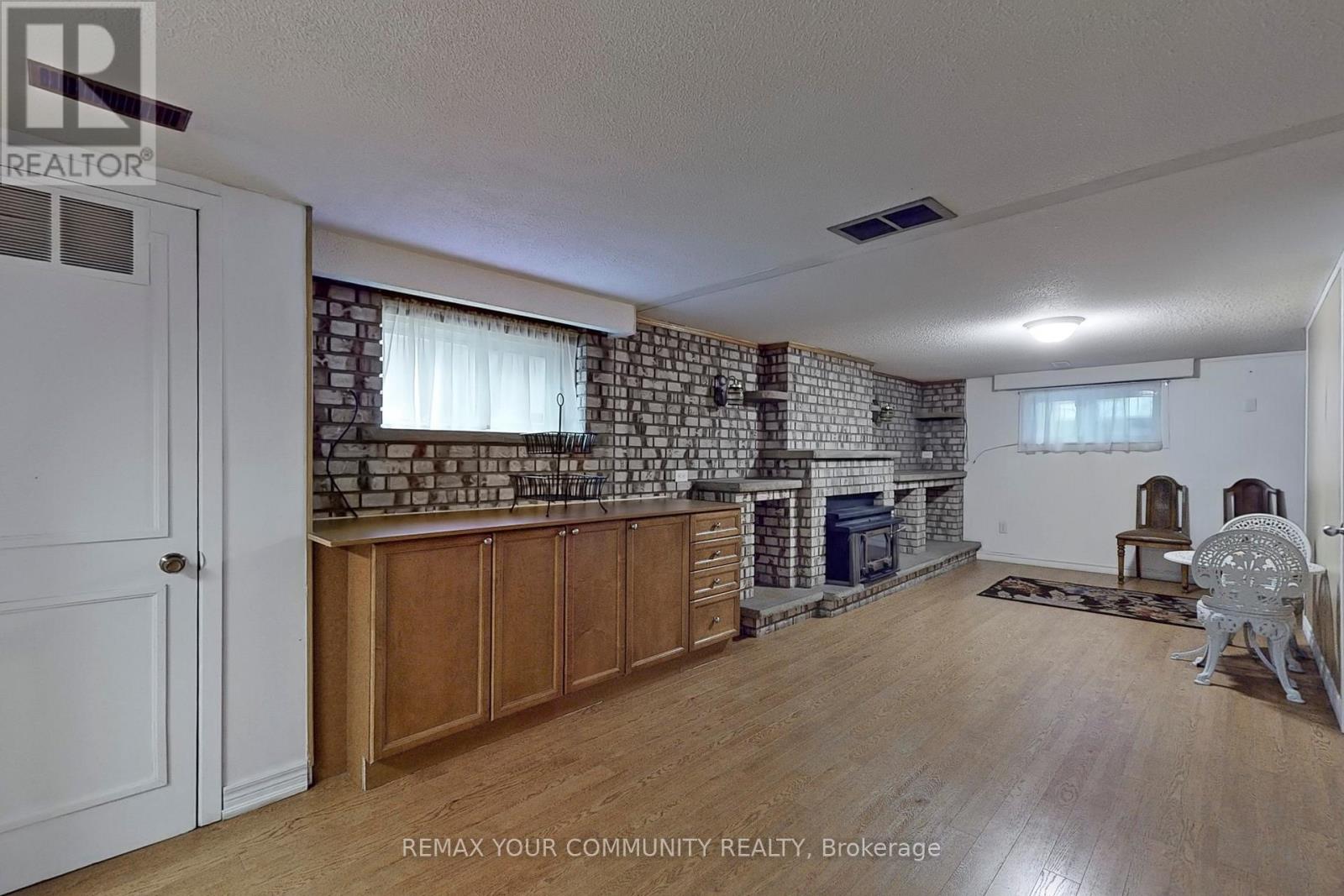 37 Marilyn Place, Vaughan, Ontario  L4L 2C2 - Photo 25 - N12796570