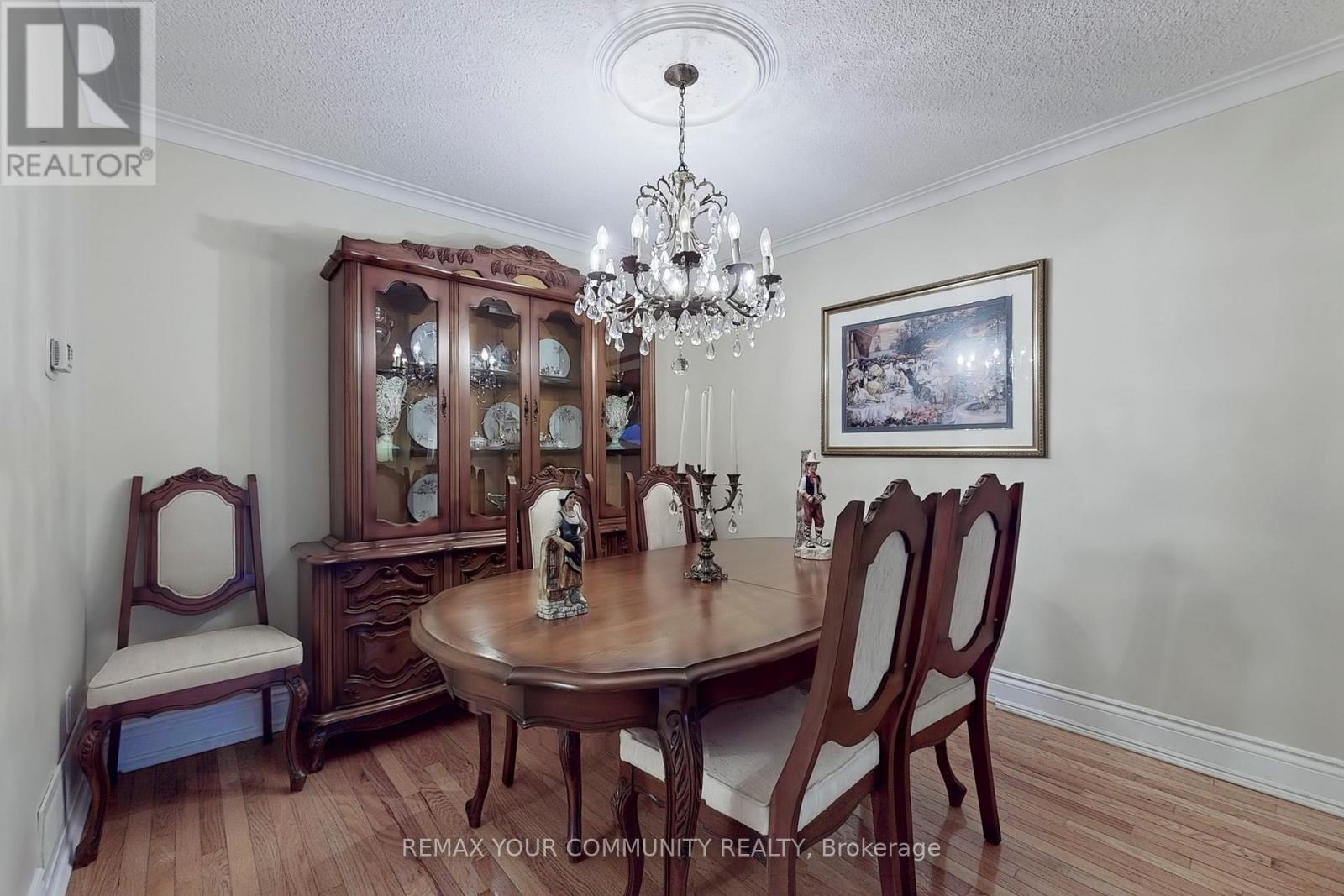 37 Marilyn Place, Vaughan, Ontario  L4L 2C2 - Photo 7 - N12796570