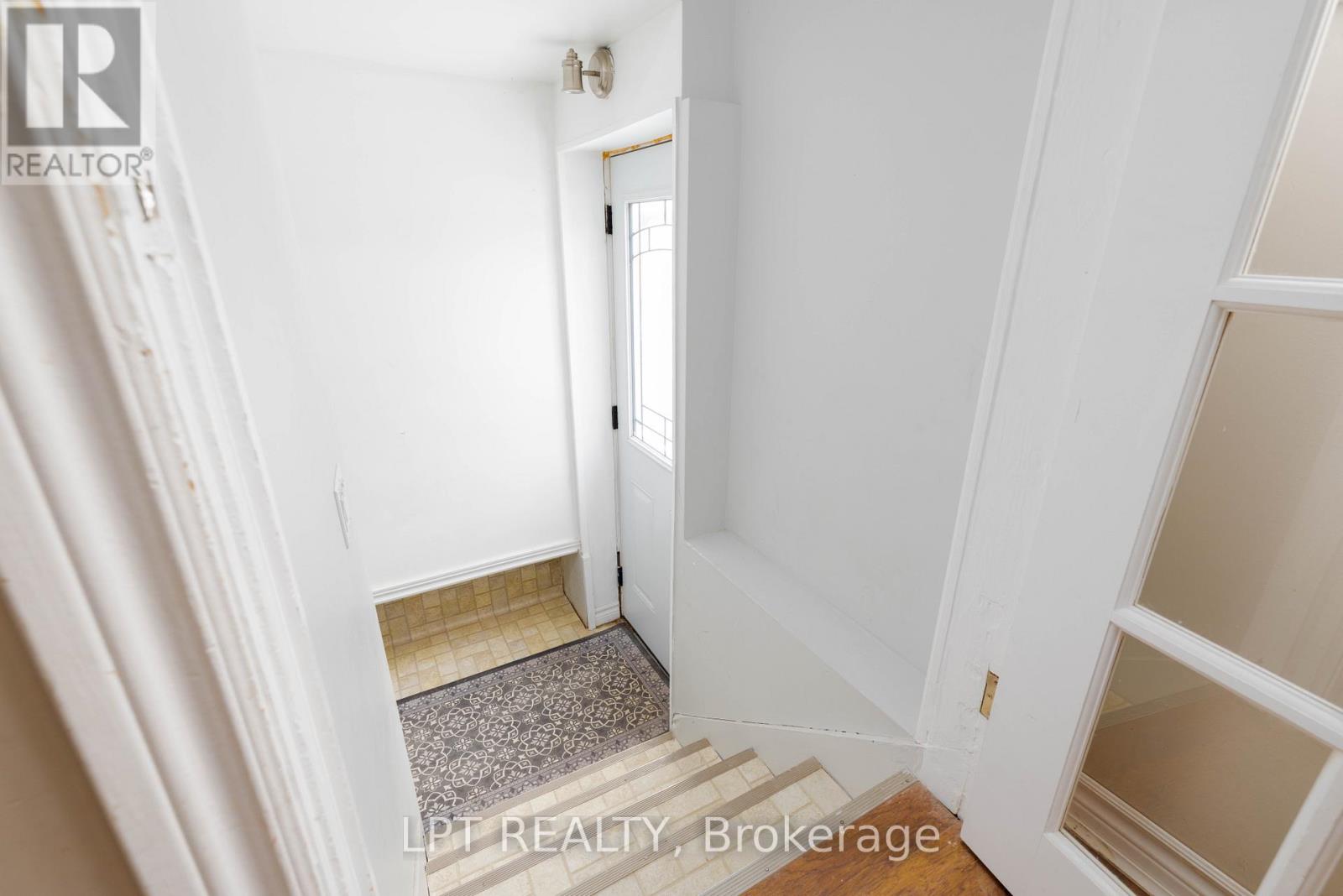 303 East Street, Orillia, Ontario  L3V 4C1 - Photo 15 - S12796476