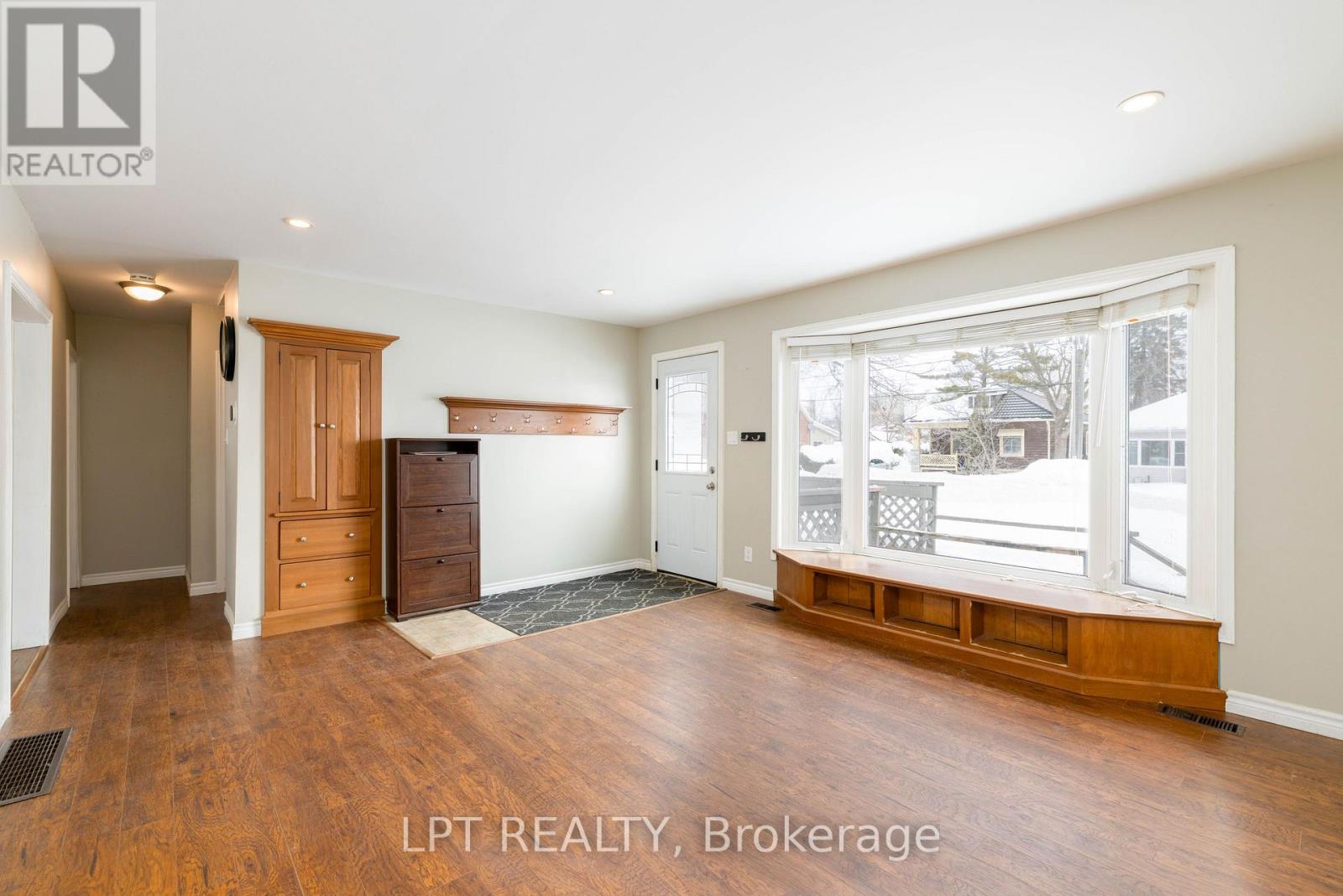 303 East Street, Orillia, Ontario  L3V 4C1 - Photo 5 - S12796476