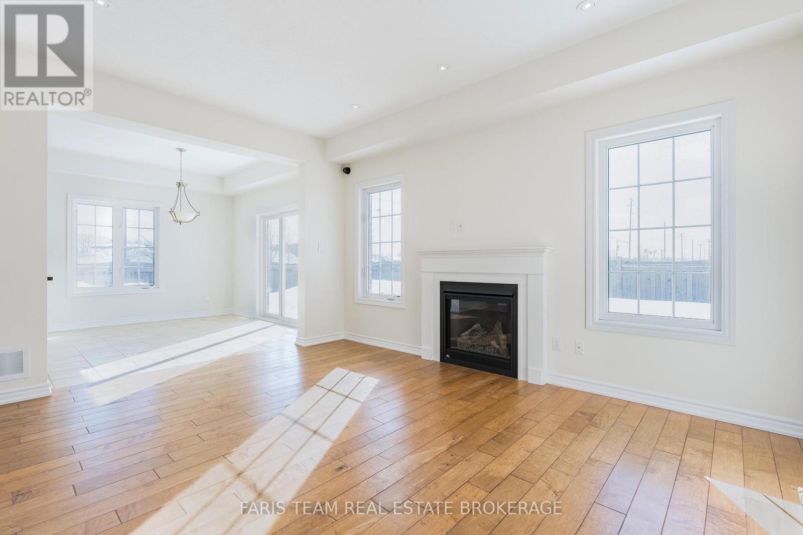 41 Diana Drive, Orillia, Ontario  L3V 6H2 - Photo 13 - S12796600