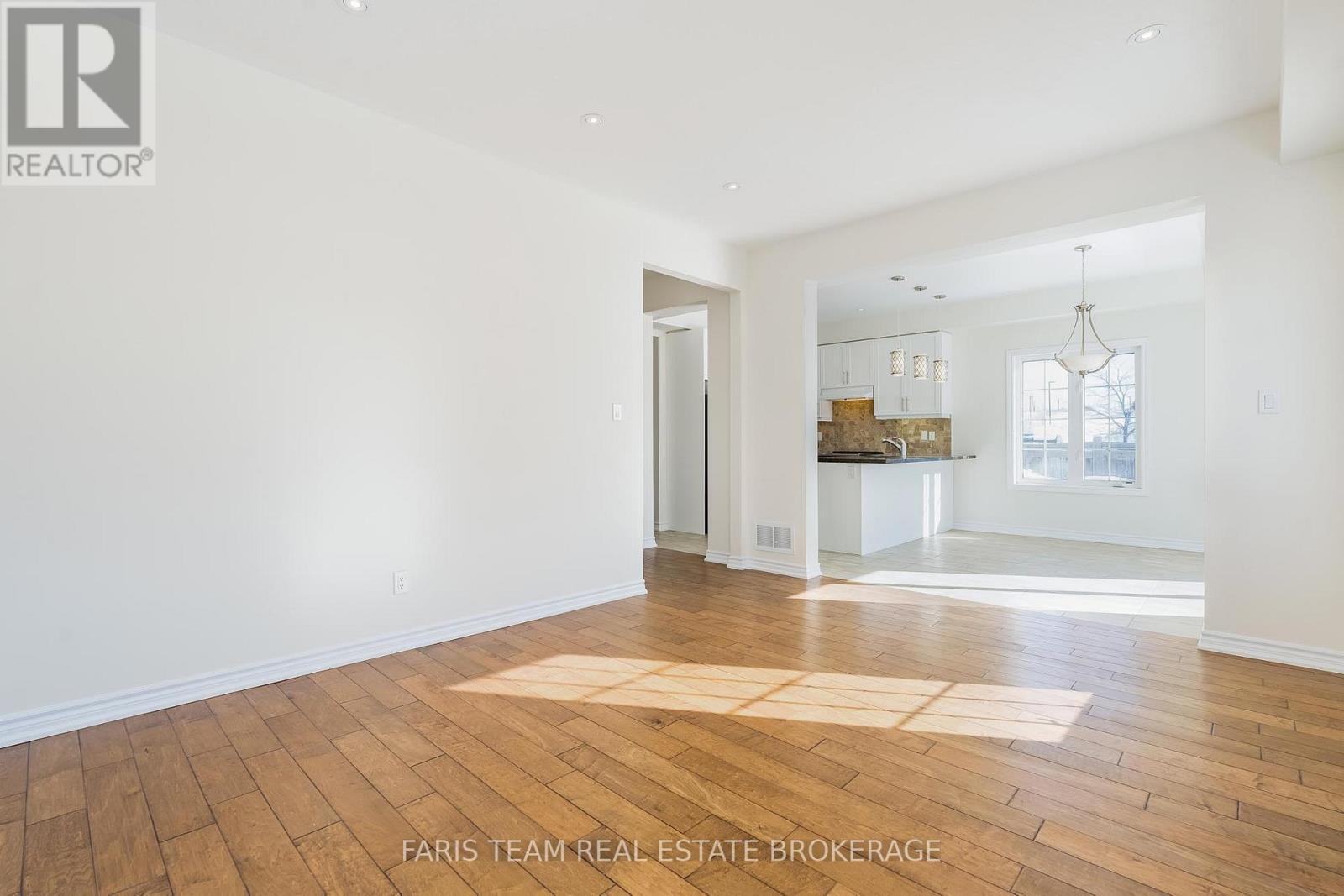 41 Diana Drive, Orillia, Ontario  L3V 6H2 - Photo 14 - S12796600