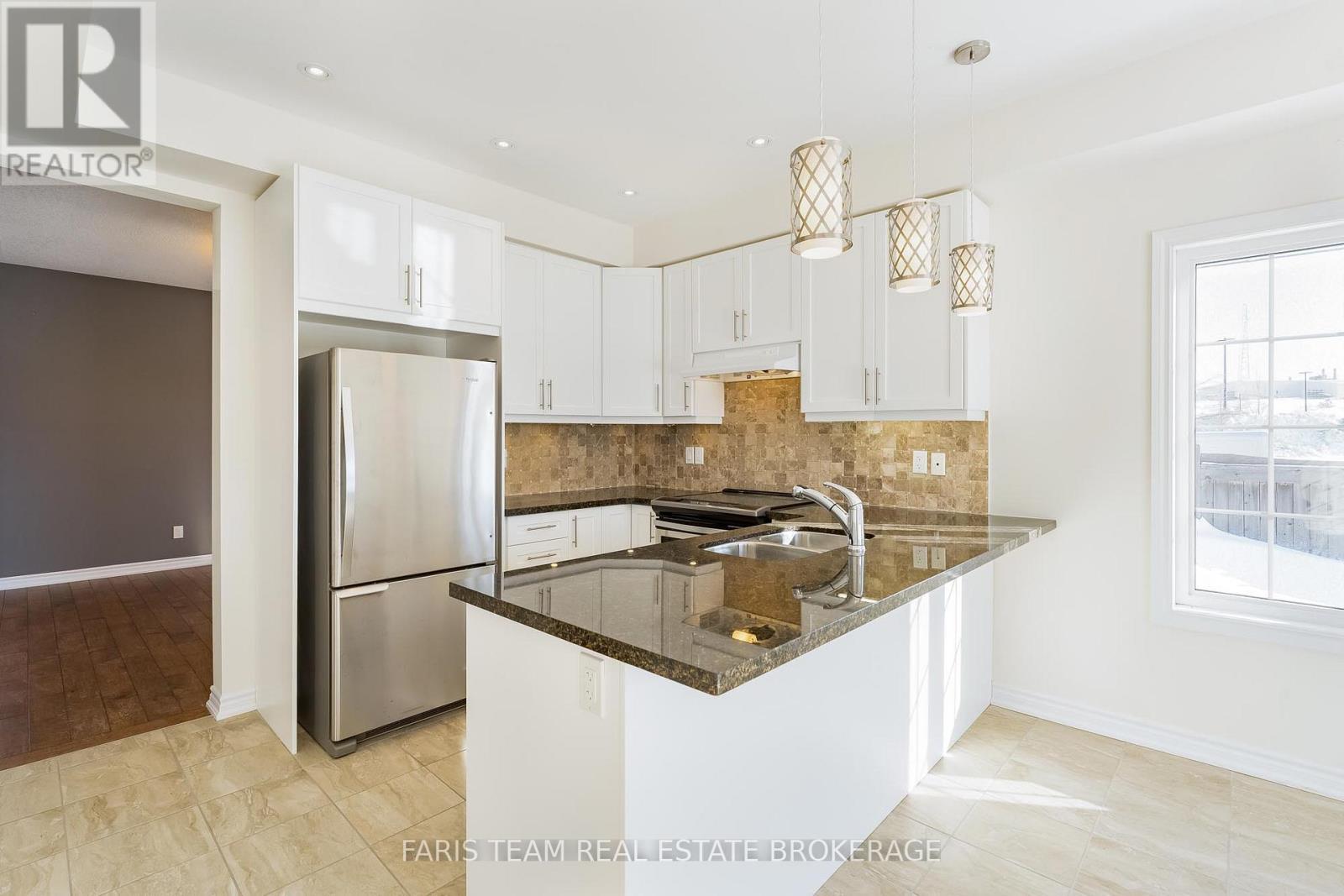 41 Diana Drive, Orillia, Ontario  L3V 6H2 - Photo 4 - S12796600