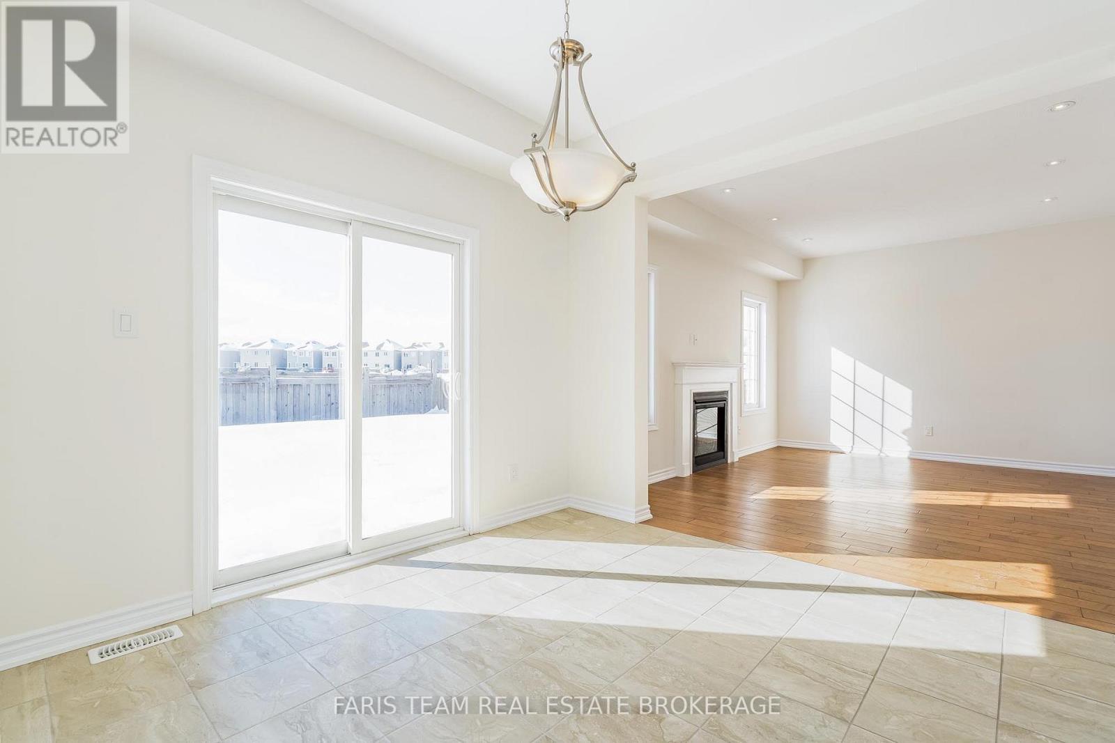 41 Diana Drive, Orillia, Ontario  L3V 6H2 - Photo 9 - S12796600