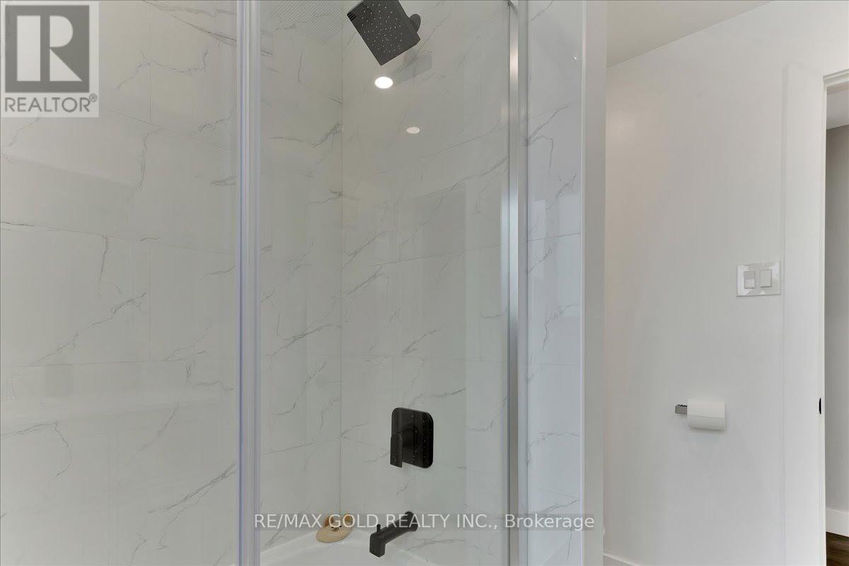 48 Aberdeen Crescent, Brampton, Ontario  L6T 2P9 - Photo 33 - W12786580