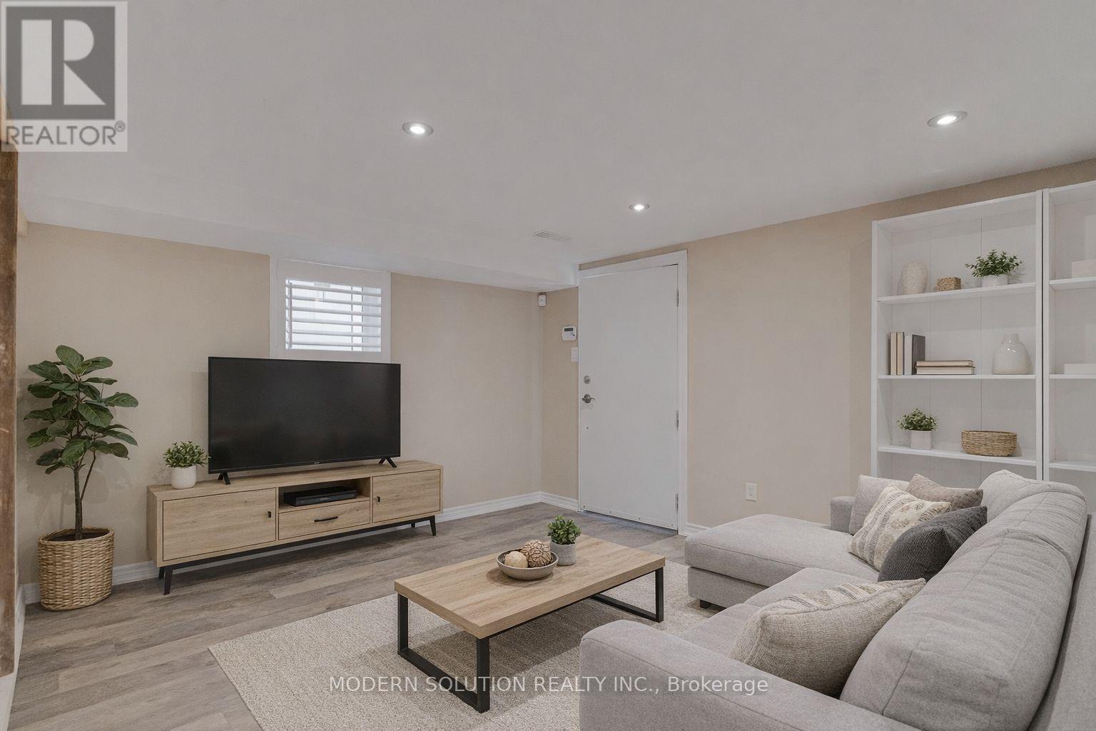 Lower - 246 Prescott Avenue, Toronto, Ontario  M6N 3H1 - Photo 1 - W12796464