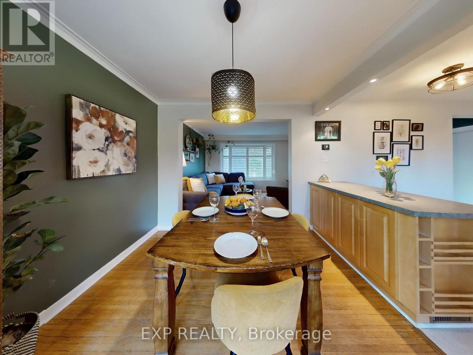 22 Chestnut Avenue, Brampton, Ontario  L6X 2A5 - Photo 12 - W12796496