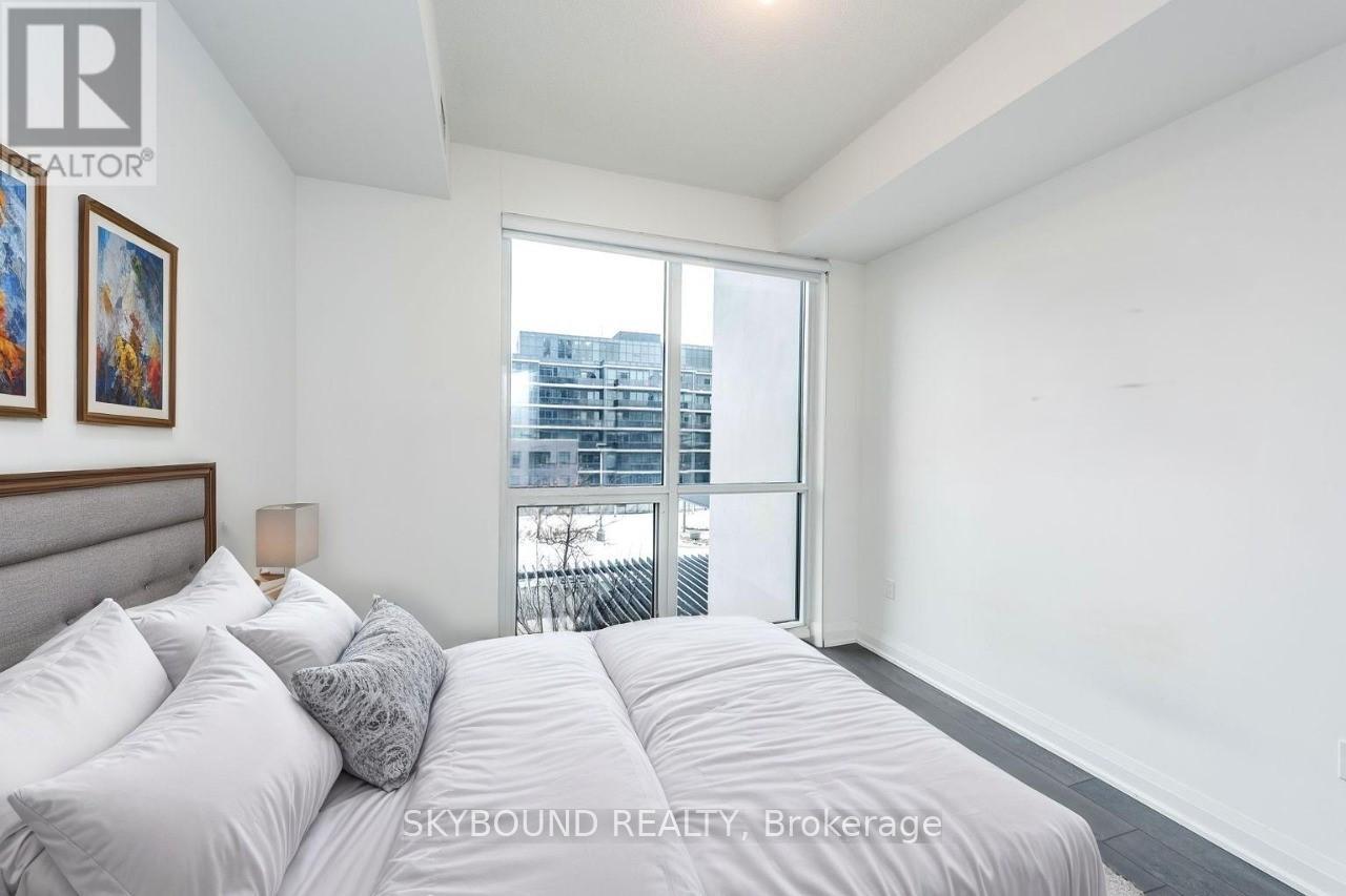 605 - 30 Gibbs Road, Toronto, Ontario  M9B 0E4 - Photo 4 - W12796596