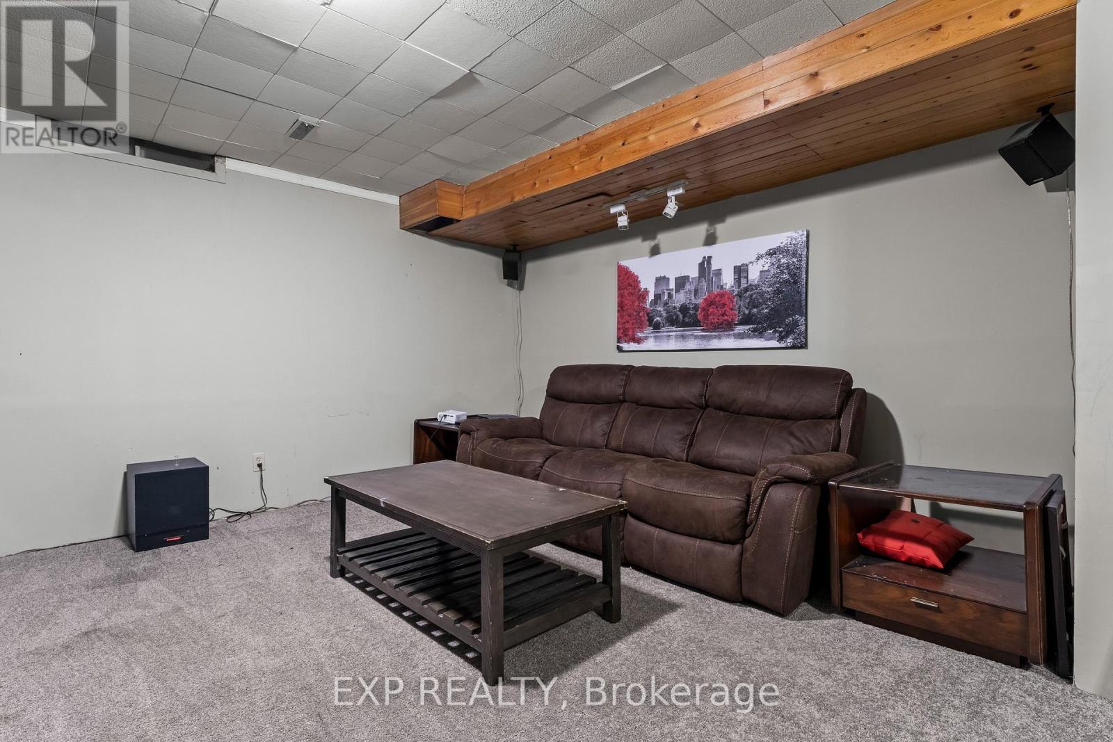 17 Glaceport Avenue, Hamilton, Ontario  L9H 7E2 - Photo 23 - X12796498