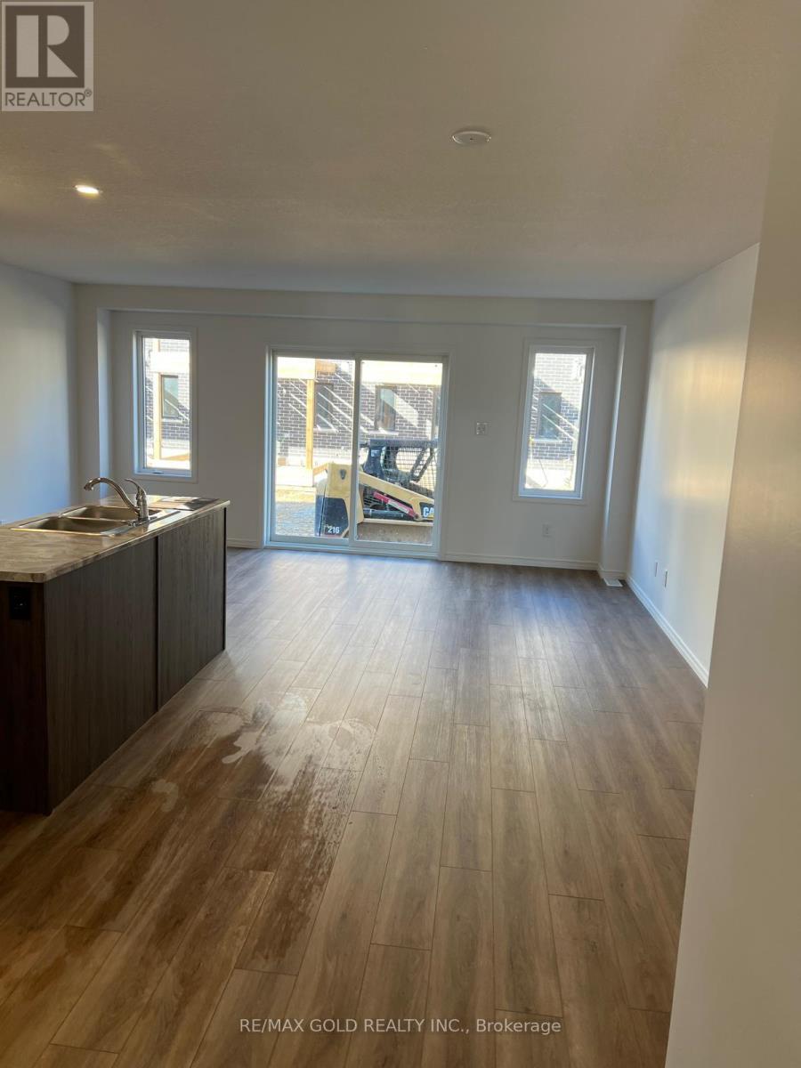 5 West Mill Street, North Dumfries, Ontario  N0B 1E0 - Photo 9 - X12796528