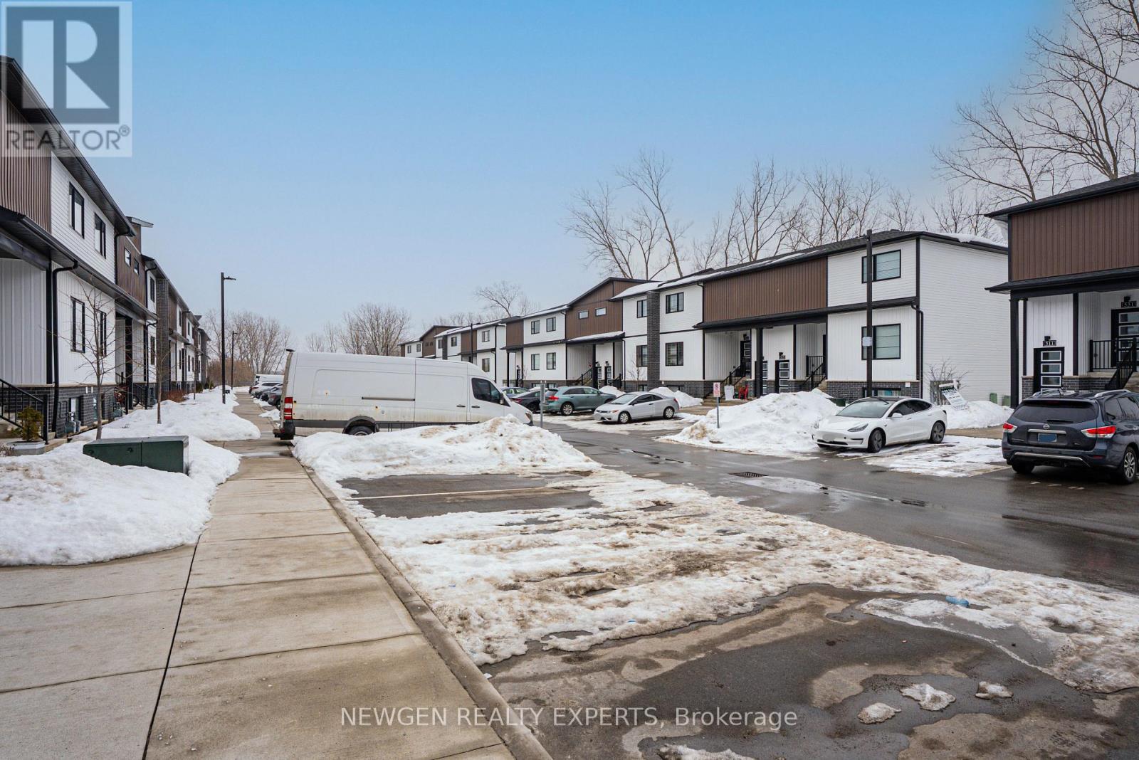 632 - 4263 Fourt Avenue N, Niagara Falls, Ontario  L2E 0C2 - Photo 39 - X12796536