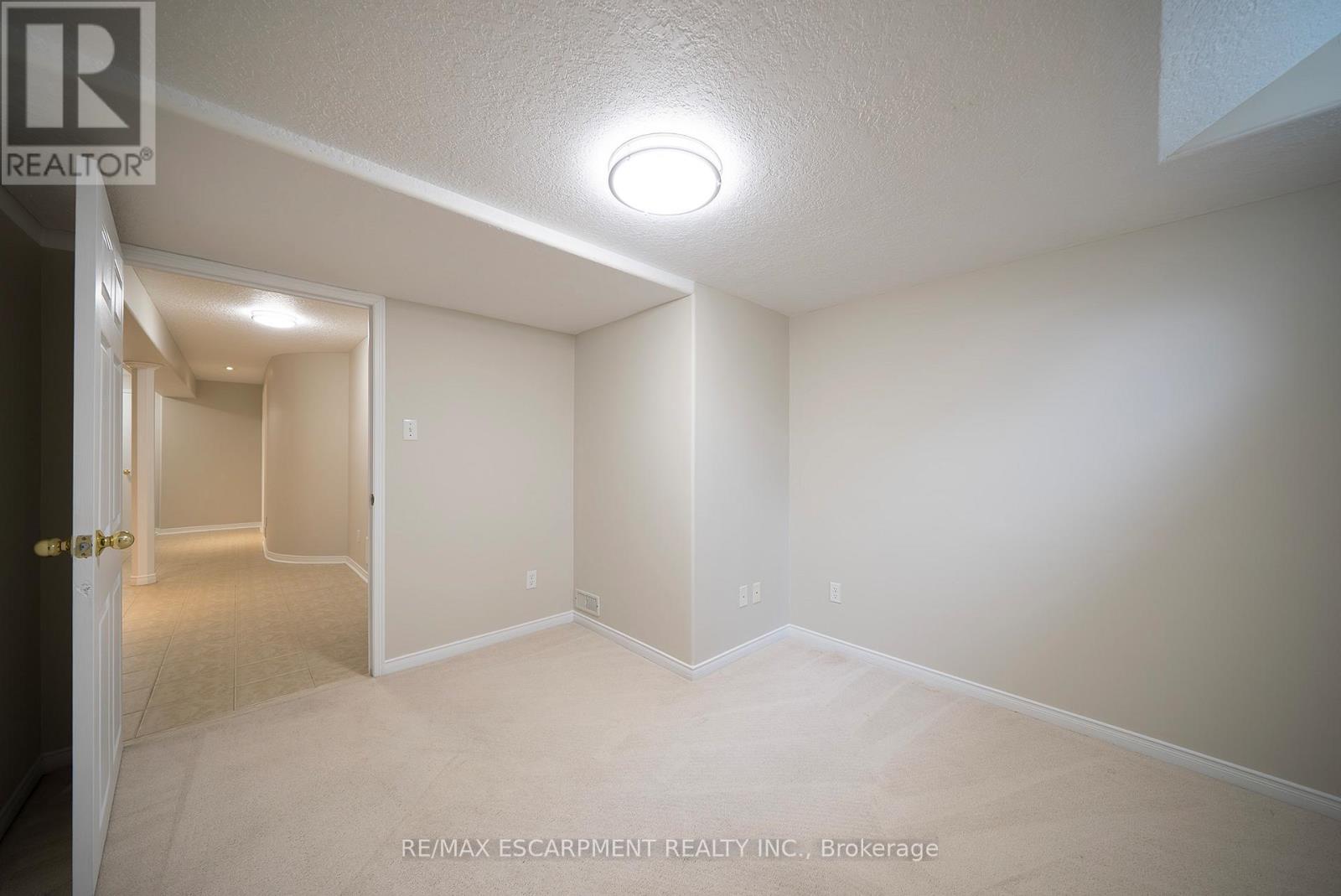 12 Gaydon Way, Brantford, Ontario  N3T 6P9 - Photo 30 - X12796590