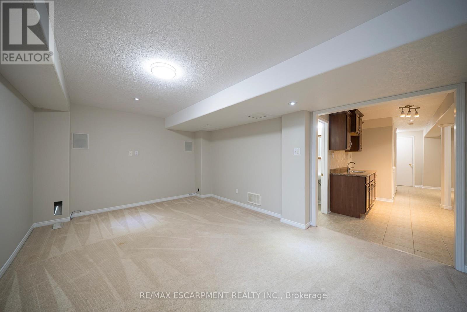 12 Gaydon Way, Brantford, Ontario  N3T 6P9 - Photo 32 - X12796590