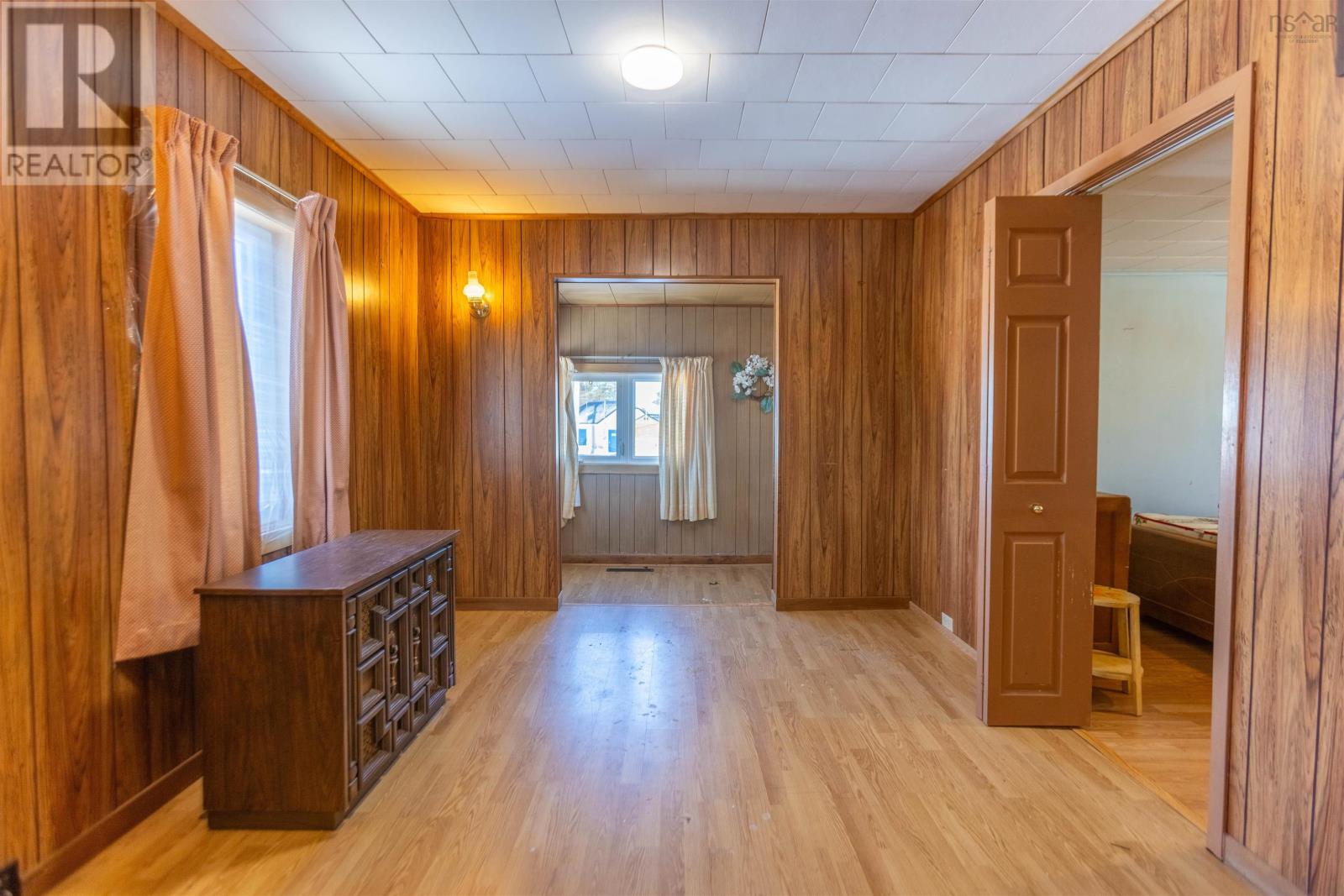 135 Pleasant Street E, Amherst, Nova Scotia  B4H 1N4 - Photo 12 - 202602925