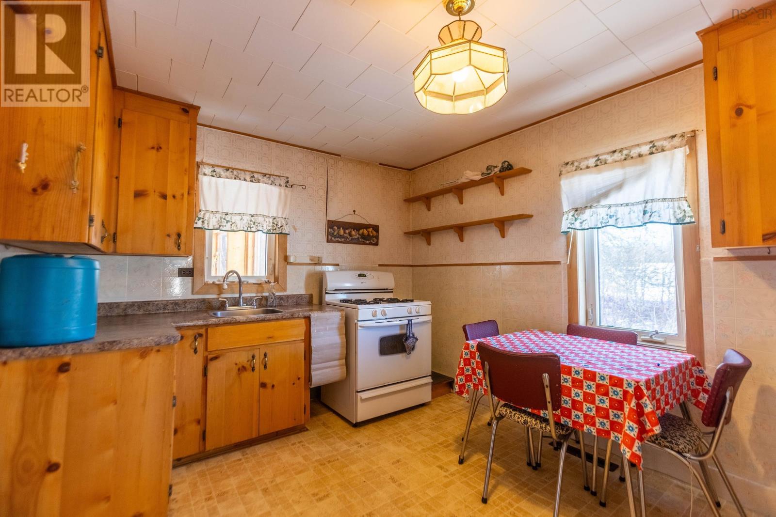 135 Pleasant Street E, Amherst, Nova Scotia  B4H 1N4 - Photo 19 - 202602925