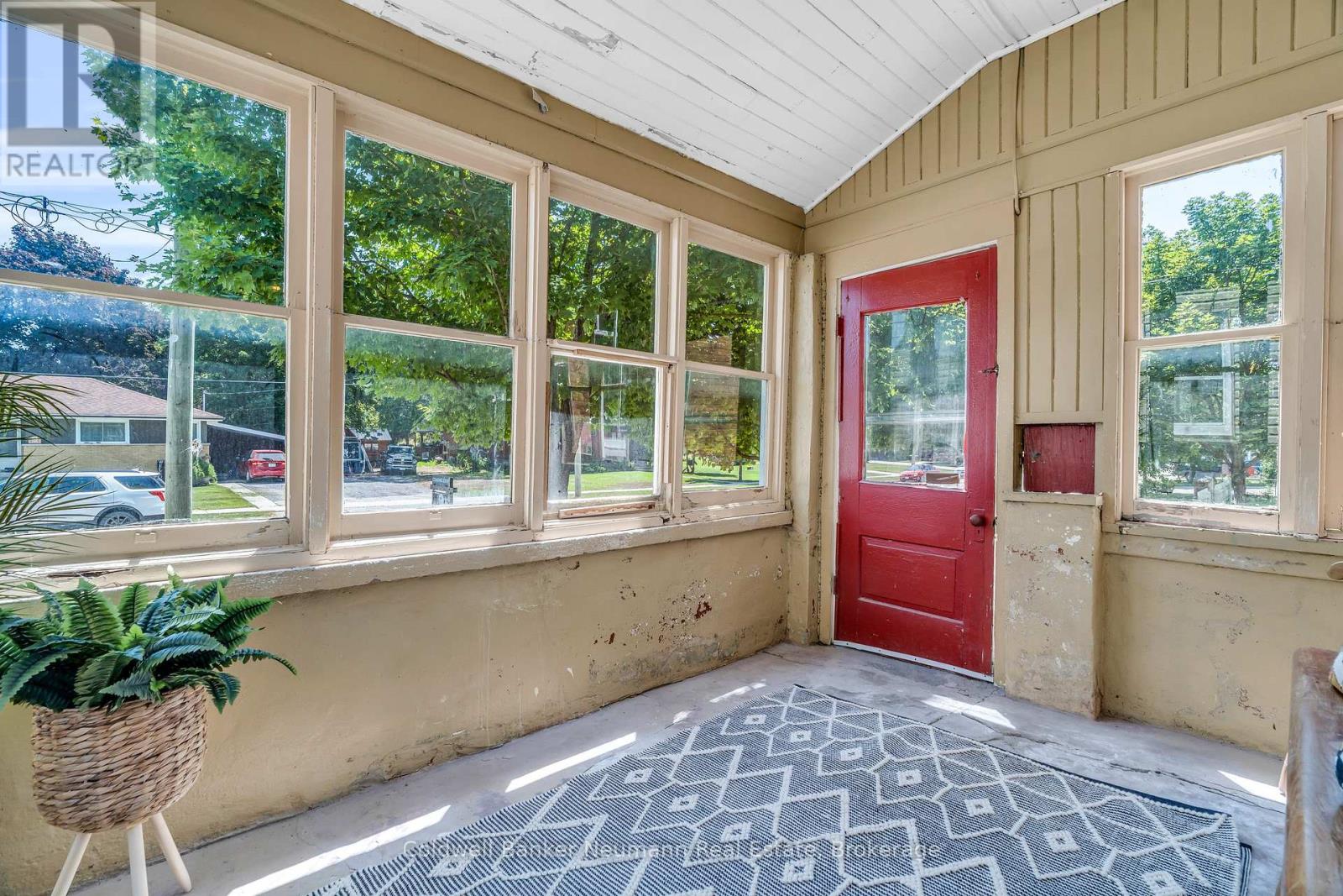 151 Frederick Street E, Wellington North, Ontario  N0G 1A0 - Photo 7 - X12796642