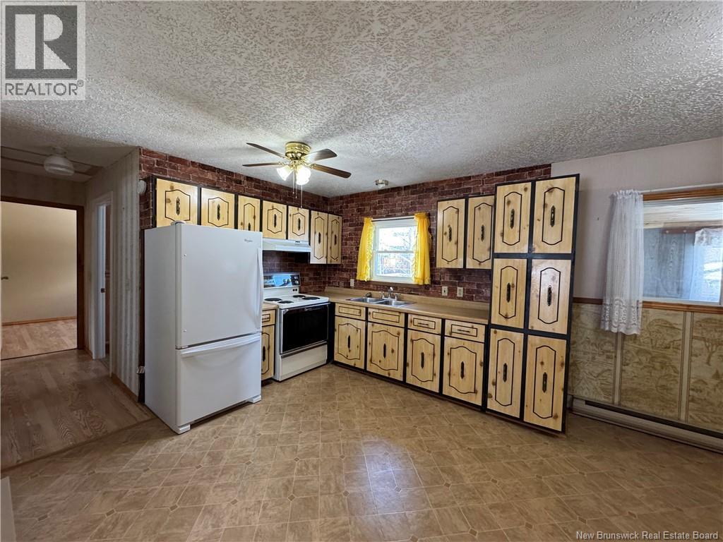 6 Hatch Street, Oromocto, New Brunswick  E3V 2L4 - Photo 7 - NB133752