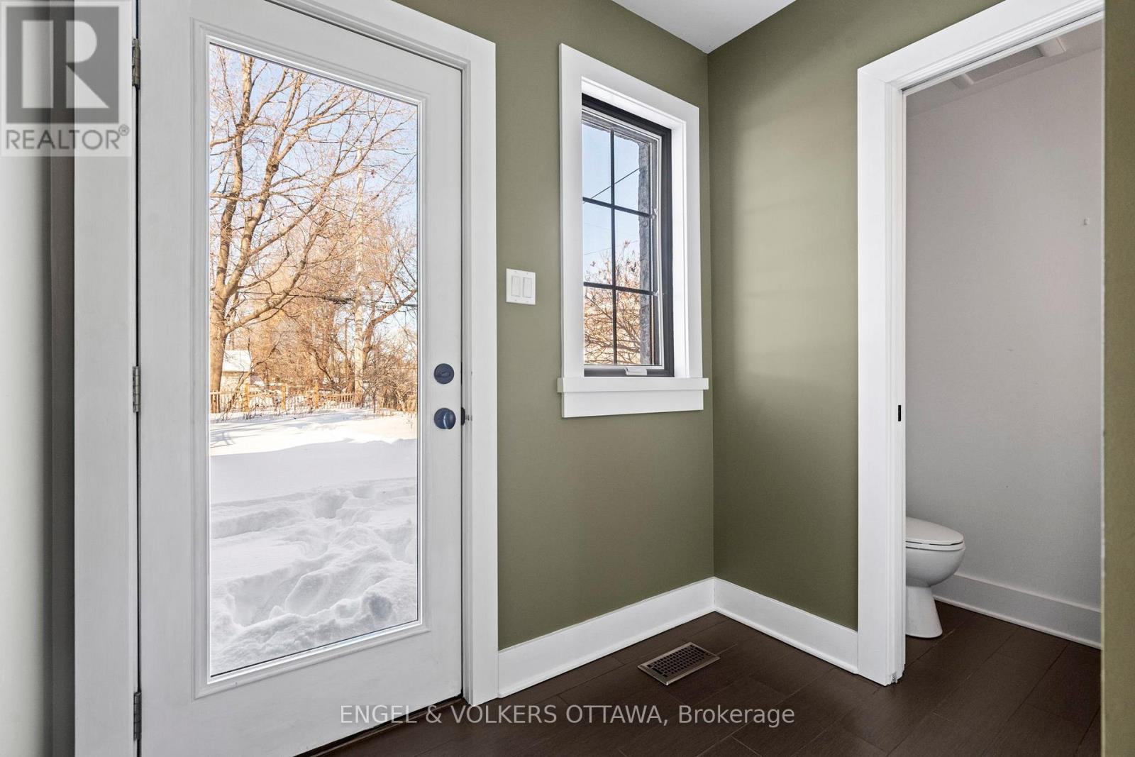 293 Sherwood Drive, Ottawa, Ontario  K1Y 3W5 - Photo 13 - X12796618