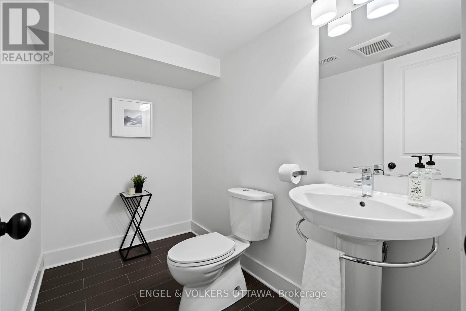 293 Sherwood Drive, Ottawa, Ontario  K1Y 3W5 - Photo 30 - X12796618