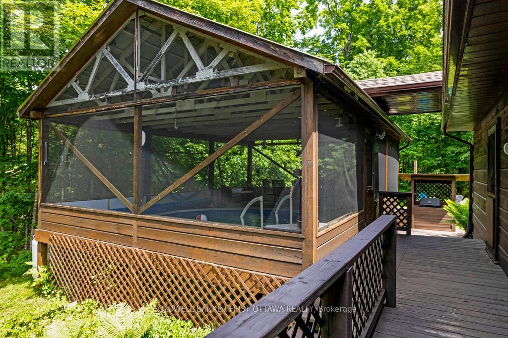 1102 Ebbs Bay Road, Drummond/north Elmsley, Ontario  K7C 0C5 - Photo 34 - X12796690