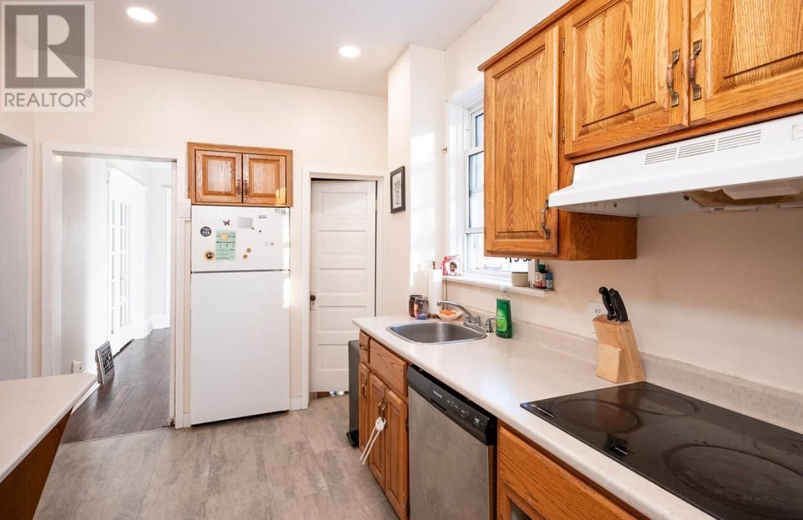 519 Vickers St S, Thunder Bay, Ontario  P7E 1K1 - Photo 6 - TB2600247