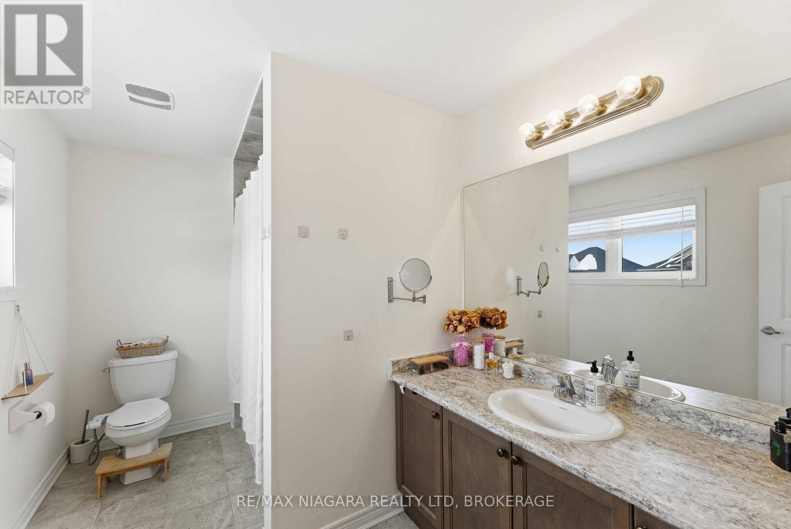 91 Homestead Way, Thorold, Ontario  L2V 0B7 - Photo 15 - X12796726