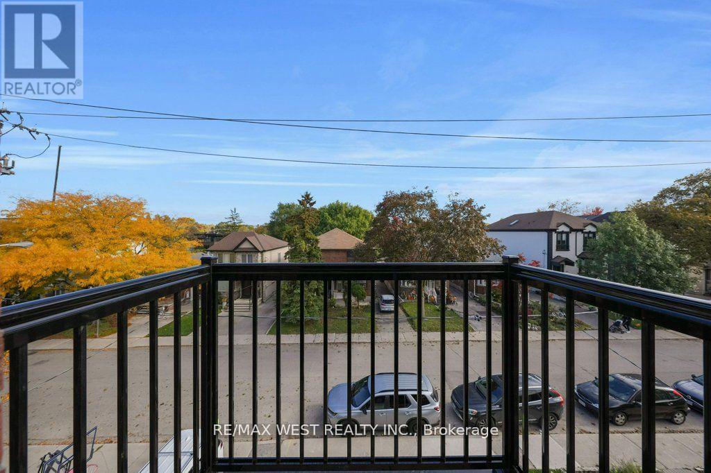 C - 502 Atlas Avenue, Toronto, Ontario  M6C 3R3 - Photo 6 - C12789874