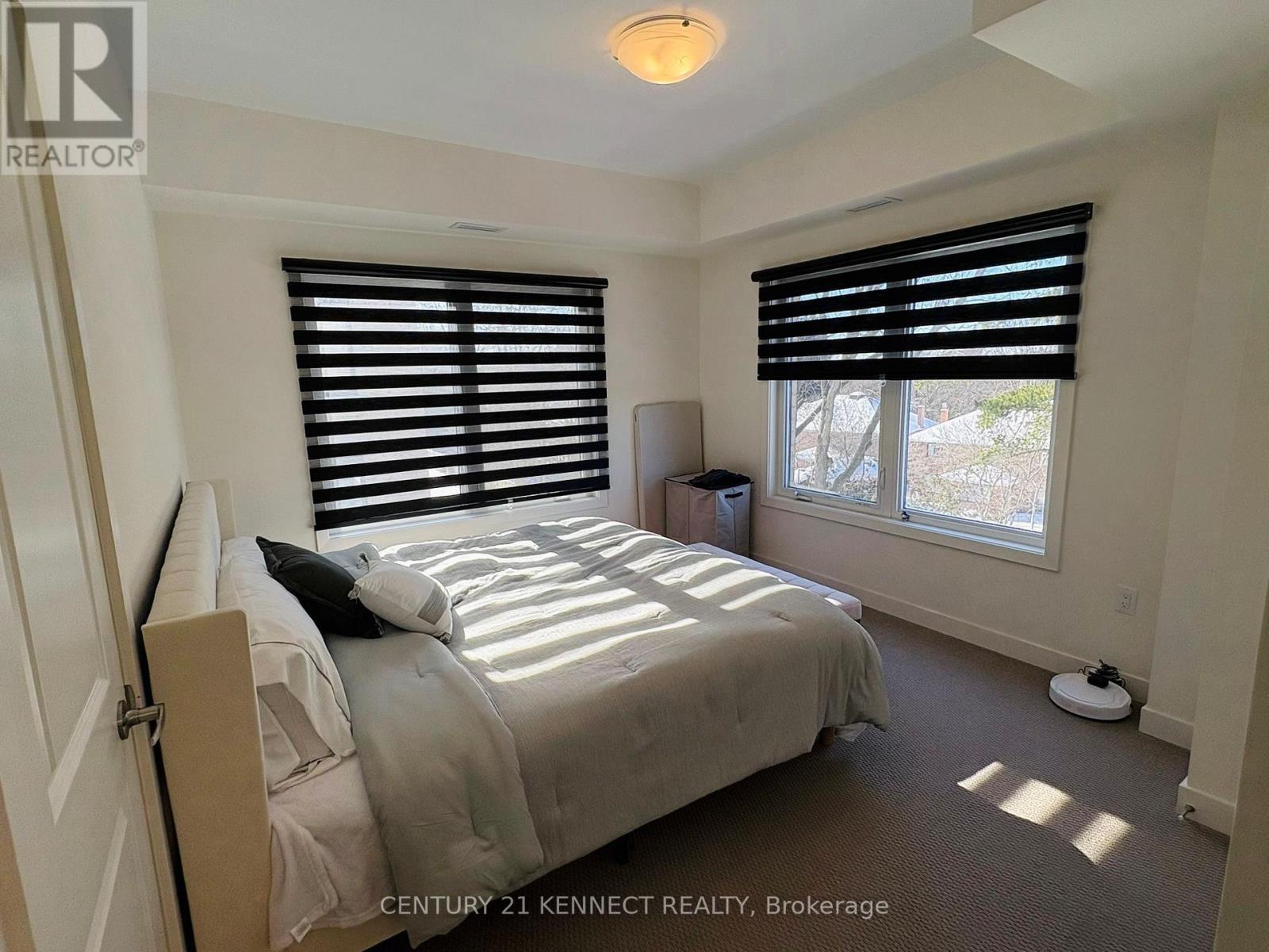 1406 - 56 Elizabeth Street S, Richmond Hill (Mill Pond), Ontario  L4C 5W2 - Photo 8 - N12689716