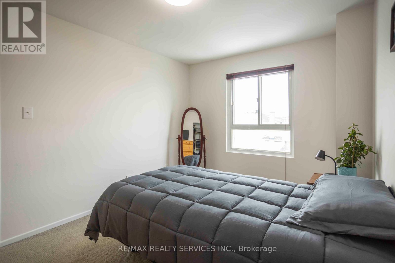 6h - 806 Stainton Drive, Mississauga, Ontario  L5C 2T2 - Photo 23 - W12789046