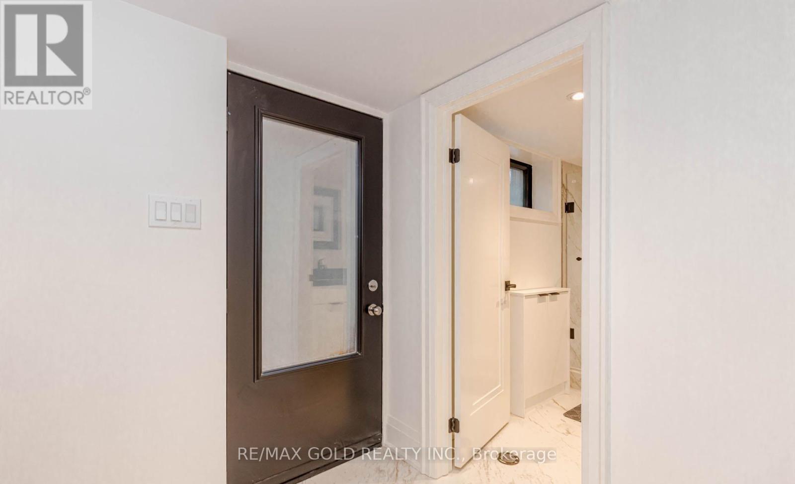 786 Euclid Avenue, Toronto, Ontario  M6G 2V4 - Photo 34 - C12796620