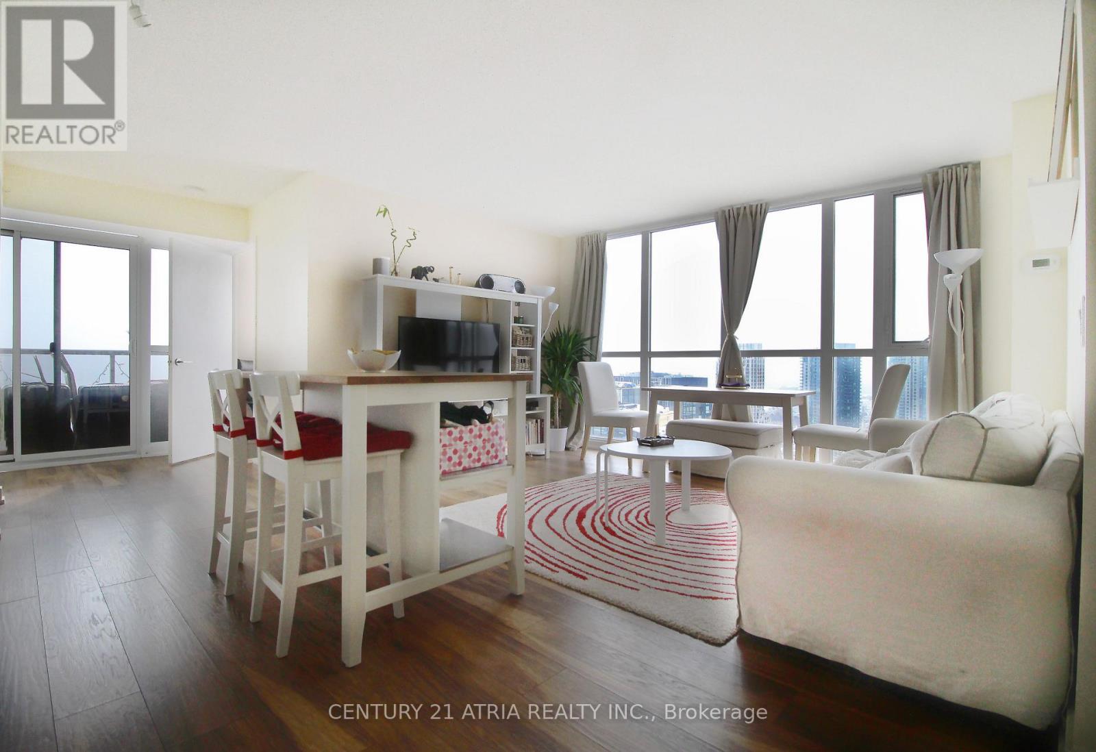 3906 - 85 Queens Wharf Road, Toronto, Ontario  M5V 0J9 - Photo 3 - C12796628