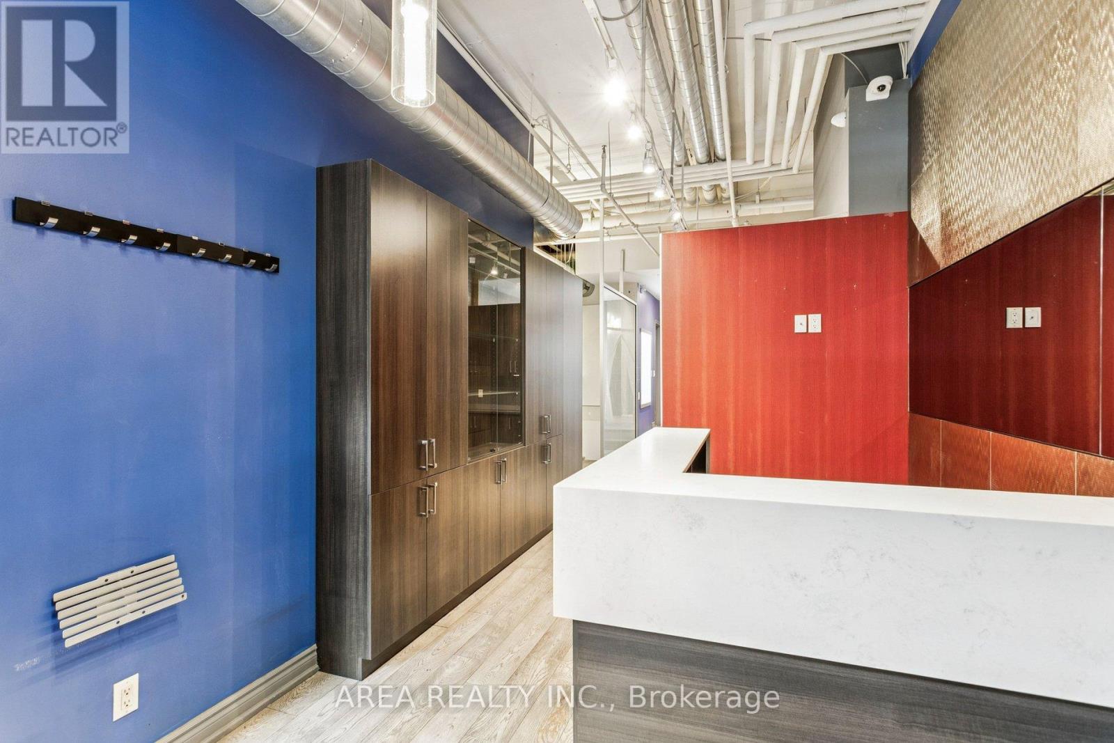 101 Mccaul Street, Toronto, Ontario  M5T 2X3 - Photo 5 - C12796640