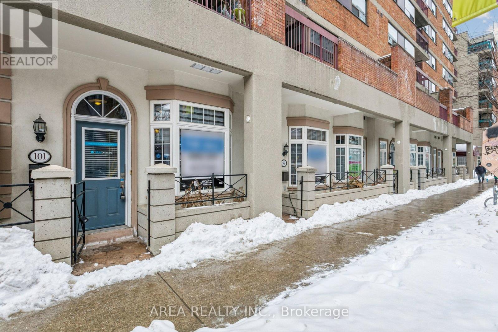 #99 - 99 MCCAUL STREET, Toronto, Ontario