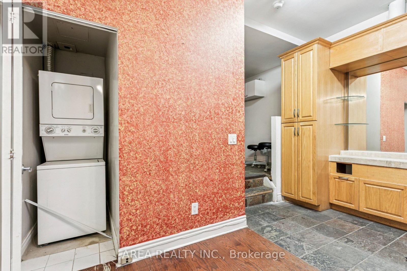 #99 - 99 Mccaul Street, Toronto, Ontario  M5T 2W7 - Photo 15 - C12796644